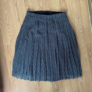 Ann Taylor Black and Gray A-Line Chiffon Skirt
